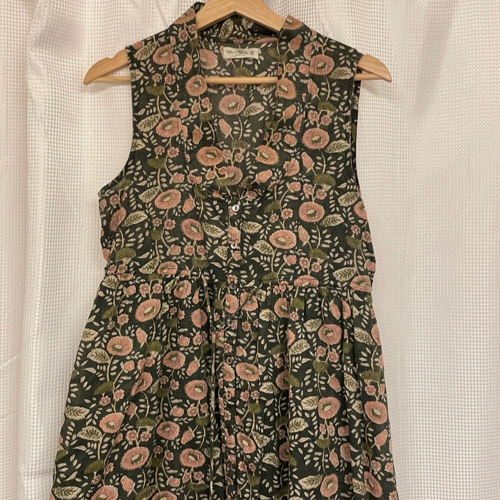 Natural Life Amelia Sleeveless Midi Dress - Green Floral